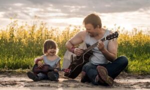 Как воспитание влияет на будущее детей: секреты счастливого взросления