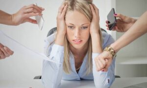Как справиться с тревогой: 6 эффективных советов для женщин