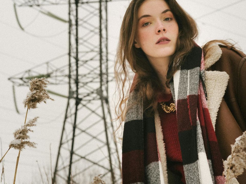 Секреты ухода за сухими волосами: советы экспертов для красоты и здоровья