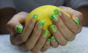 Укрепляем ногти дома: натуральные средства и советы