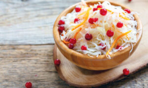 Весенние витамины для здоровья: что нужно знать беременным и молодым мамам