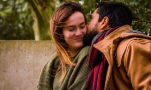 Тревожные звоночки в отношениях: когда стоит бить тревогу