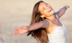 Оптимизм и здоровье: как позитивный настрой влияет на самочувствие женщин
