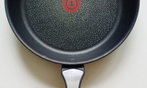 Опасные сковородки: как выбрать безопасные для здоровья и беременности