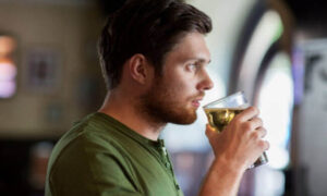 Как алкоголь вредит здоровью: 5 ключевых органов, о которых нужно знать каждой маме