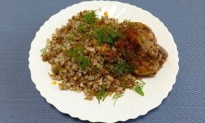 Нежные котлеты с моцареллой: простой рецепт для уютного ужина