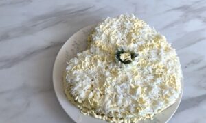 Рецепт салата "Невеста" с копченой курицей: праздничное блюдо для вашего стола