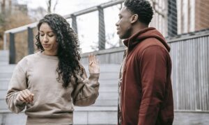 Типы мужчин, с которыми не стоит продолжать отношения после первой встречи