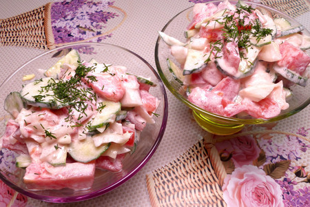 Сочные помидоры: простые и вкусные рецепты салатов